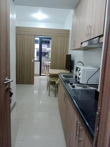 Cozy 1BR Shore 2 wi fi netflix near MOA — 4-Star Luxury Hotel in Manila, Philippines