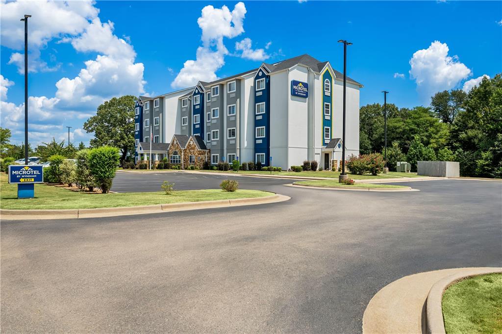 Microtel Inn Suites By Wyndham Searcy — Searcy