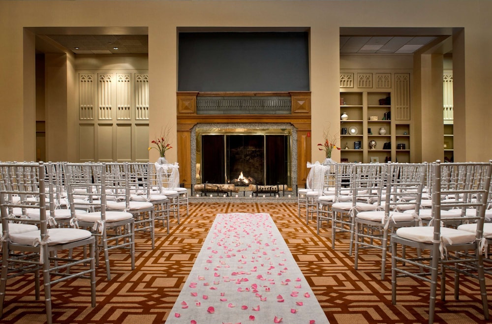 DoubleTree by Hilton Boston North Shore - photo 54