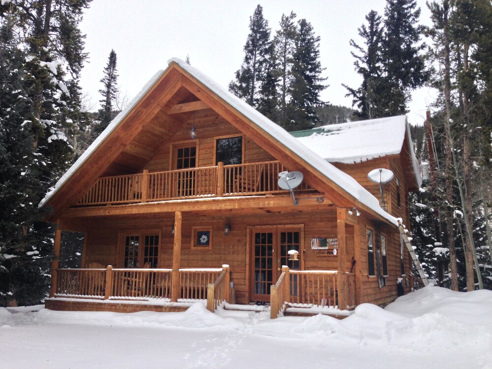 Forest Creek Cabin 3 Bedroom Holiday Home By Pinon Vacation Rentals 9196156 — Salida