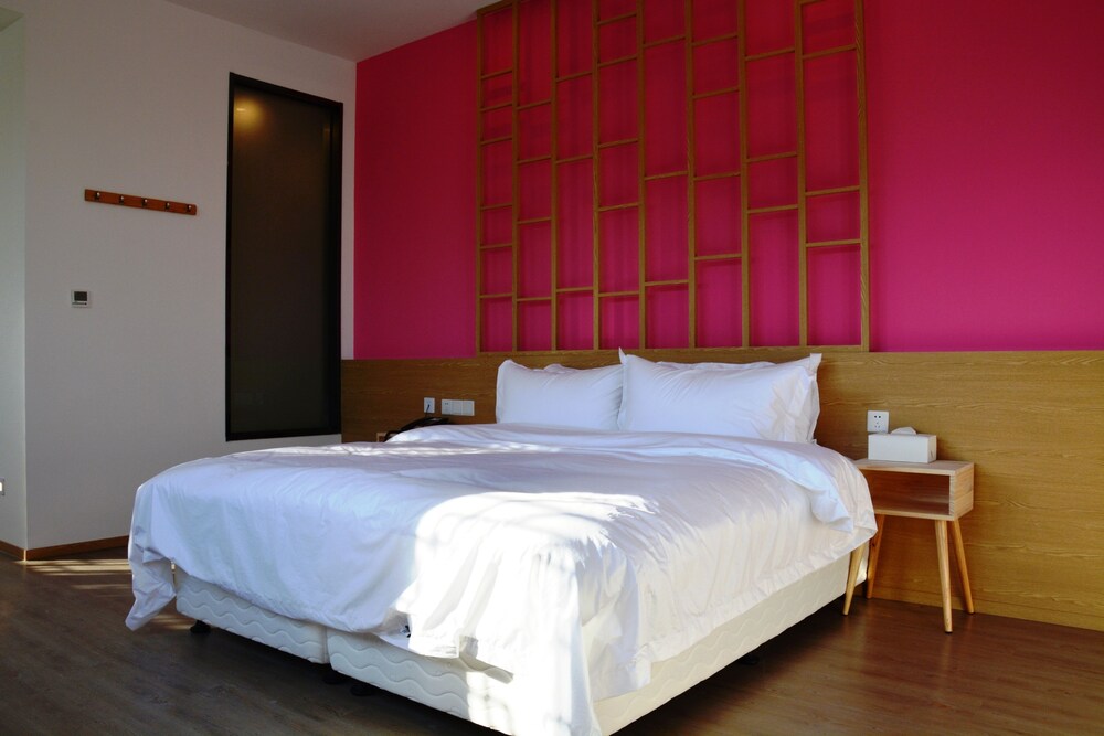 Carton King Hotel in Jiaxing, People's Republic of China