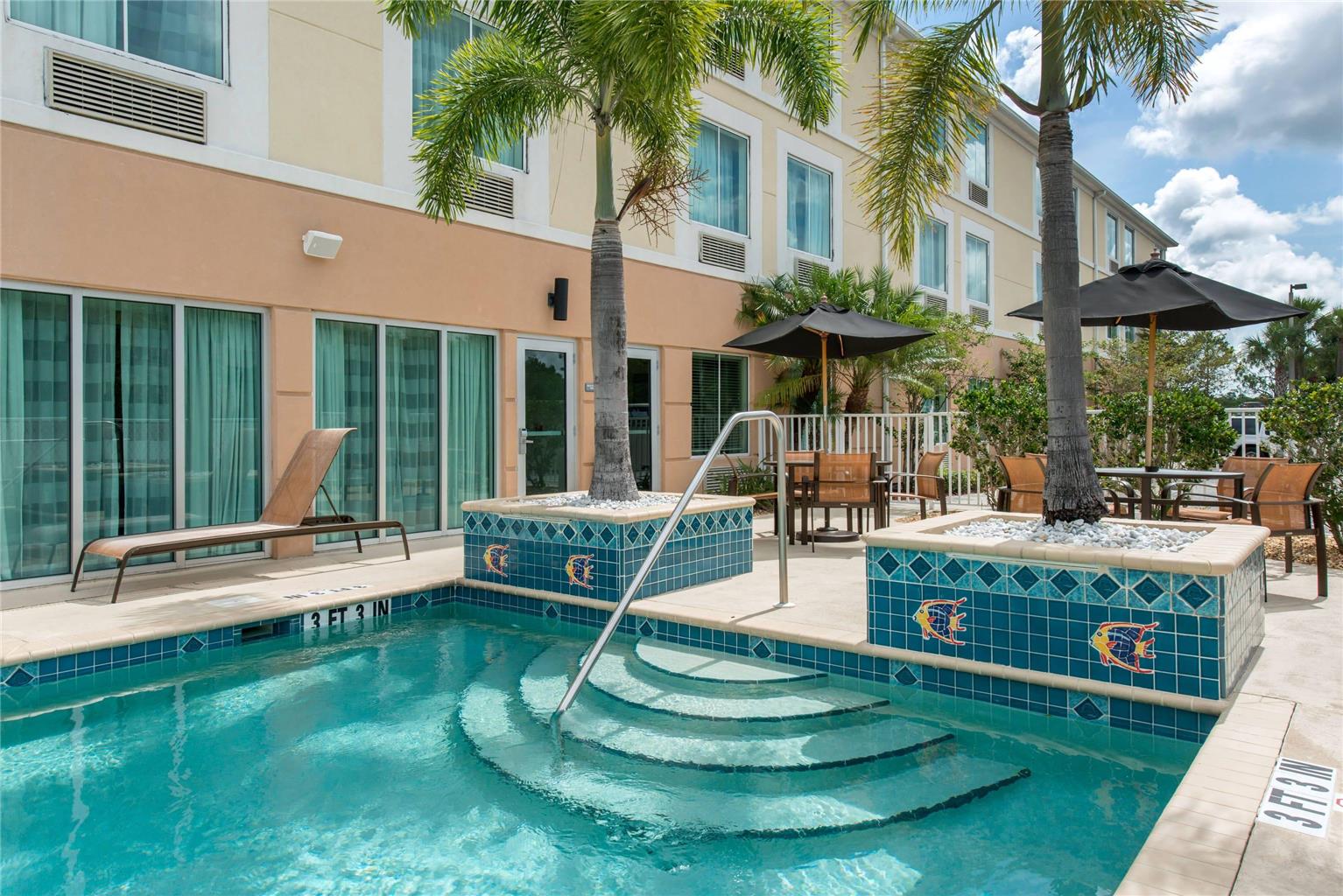 Sleep Inn & Suites Port Charlotte Punta Gorda - photo 2