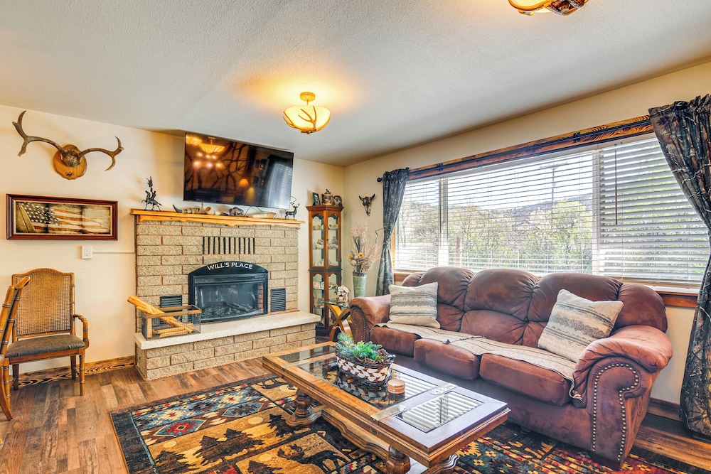 ‘will’s Place’ Utah Family Getaway: Hot Tub & Yard in Glendale, United States