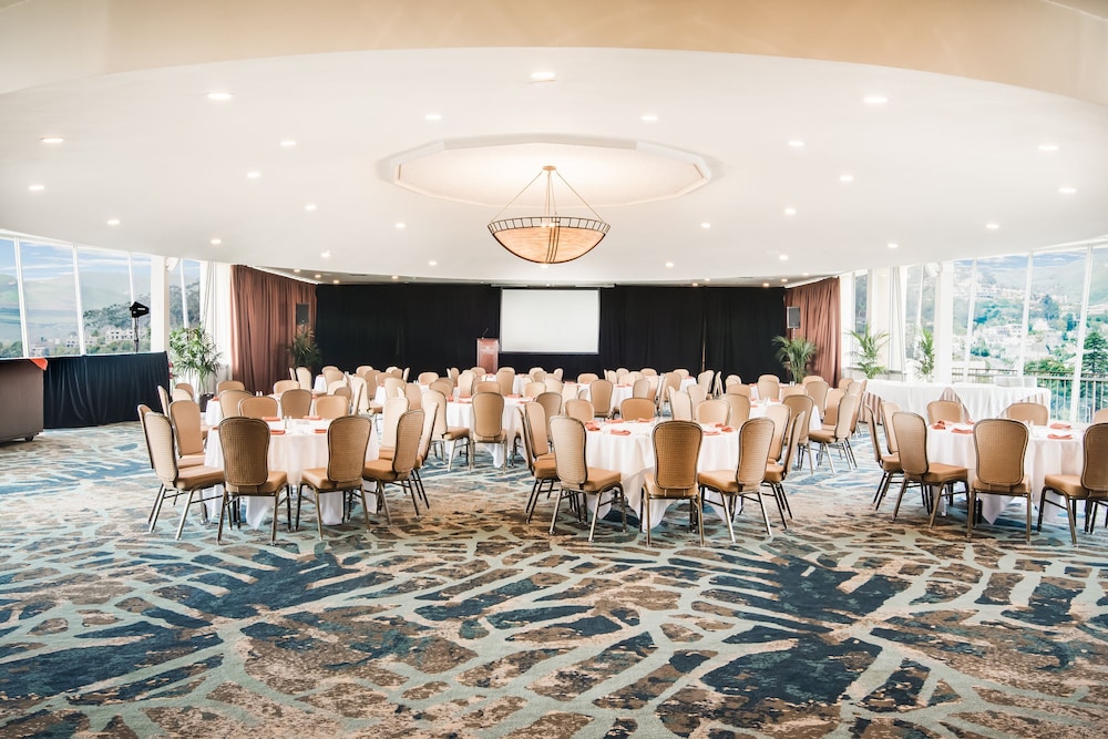 Crowne Plaza Ventura Beach by IHG - photo 107