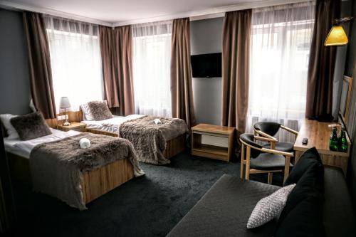 Aviator Hotel Restauracja & SPA — hotel in Pabianice