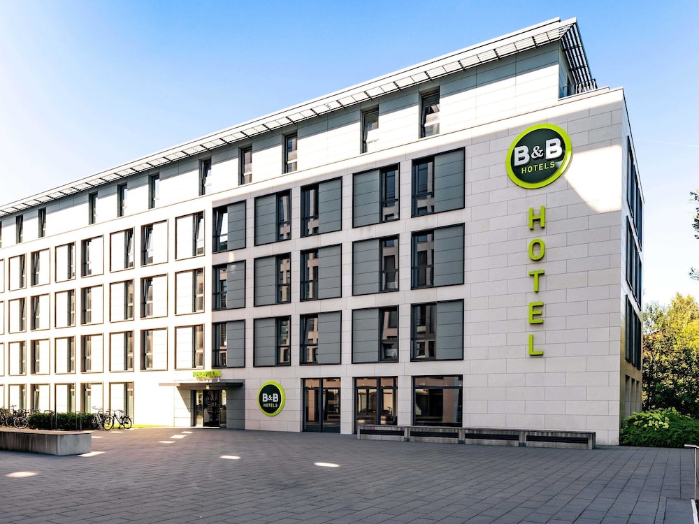 B&B Hotel Braunschweig City - carbon neutral hotel in Braunschweig