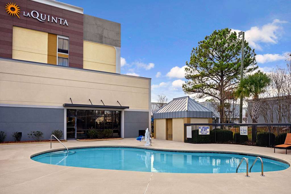 La Quinta Inn by Wyndham Columbia SE Fort Jackson - photo 8