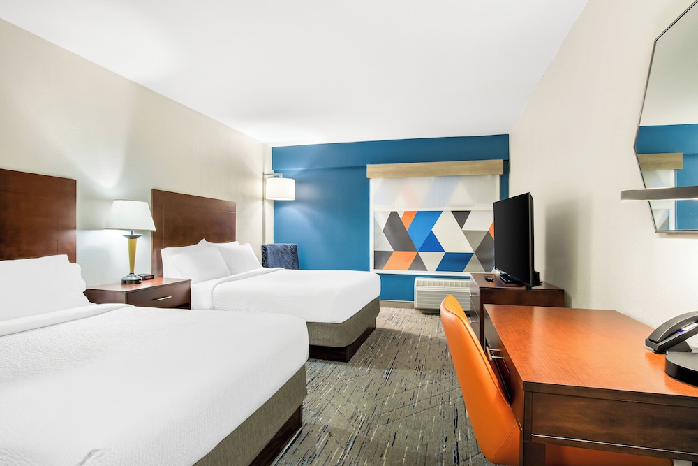 Holiday Inn Express Hotel & Suites Ocean City by IHG - photo 18
