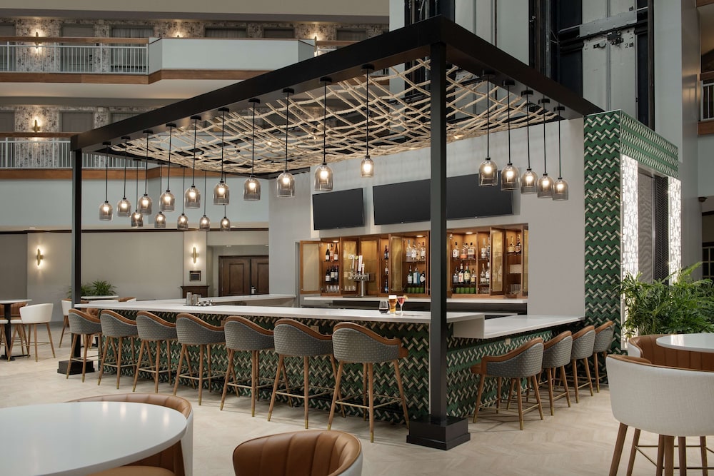 Embassy Suites by Hilton Dulles North Loudoun - photo 34