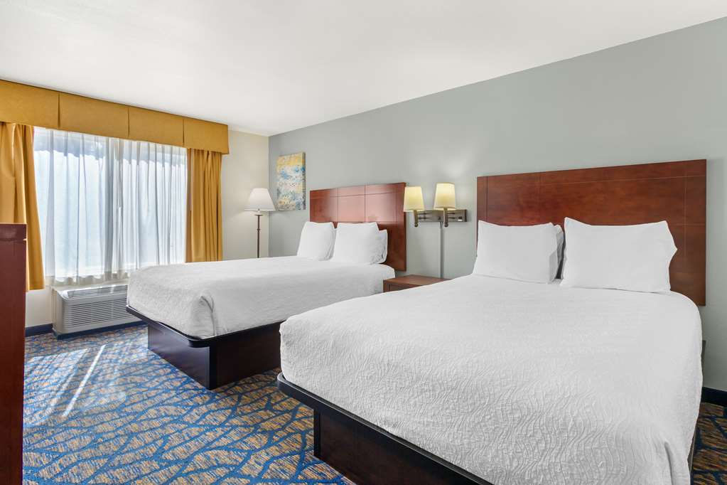 Best Western Plus Villa Del Lago Inn Patterson - photo 23