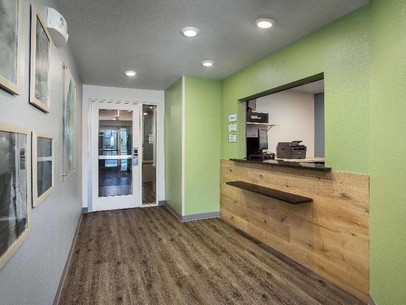 Woodspring Suites Panama City - photo 15