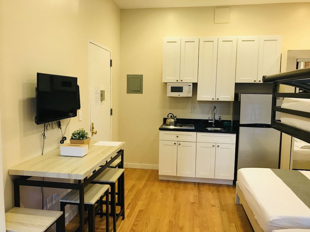 Broadway Suite NY - photo 7