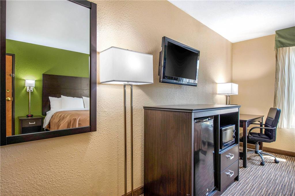 Quality Inn & Suites Brandenburg Fort Knox - photo 7