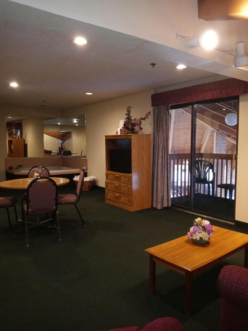 New Martinsville Inn - photo 28