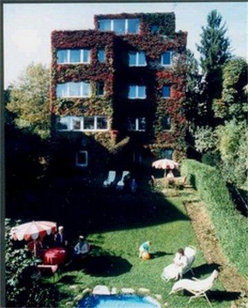 Gartenhotel Glanzing - last minute hotel in Vienna