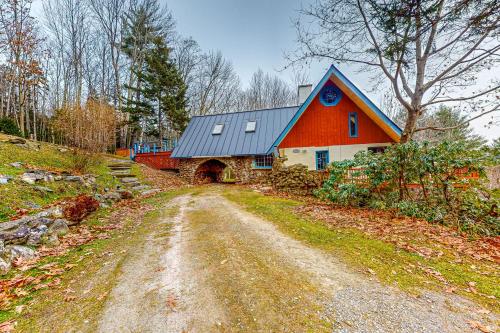 Hawk 1 - carbon neutral hotel in Pittsfield