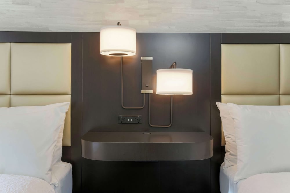 Hampton Inn & Suites Denver Tech Center - photo 13