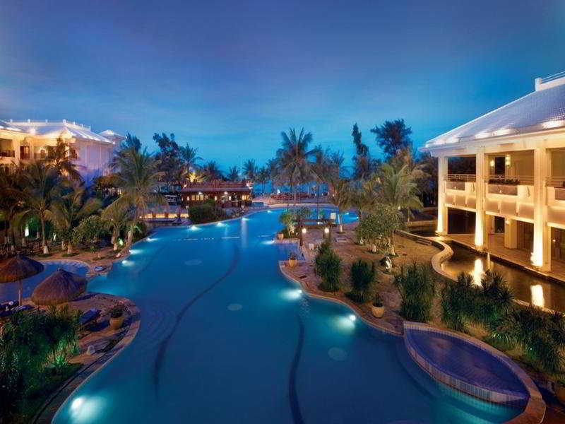 Hotel Hna Beach Spa Resort in Haikou, People's Republic of China