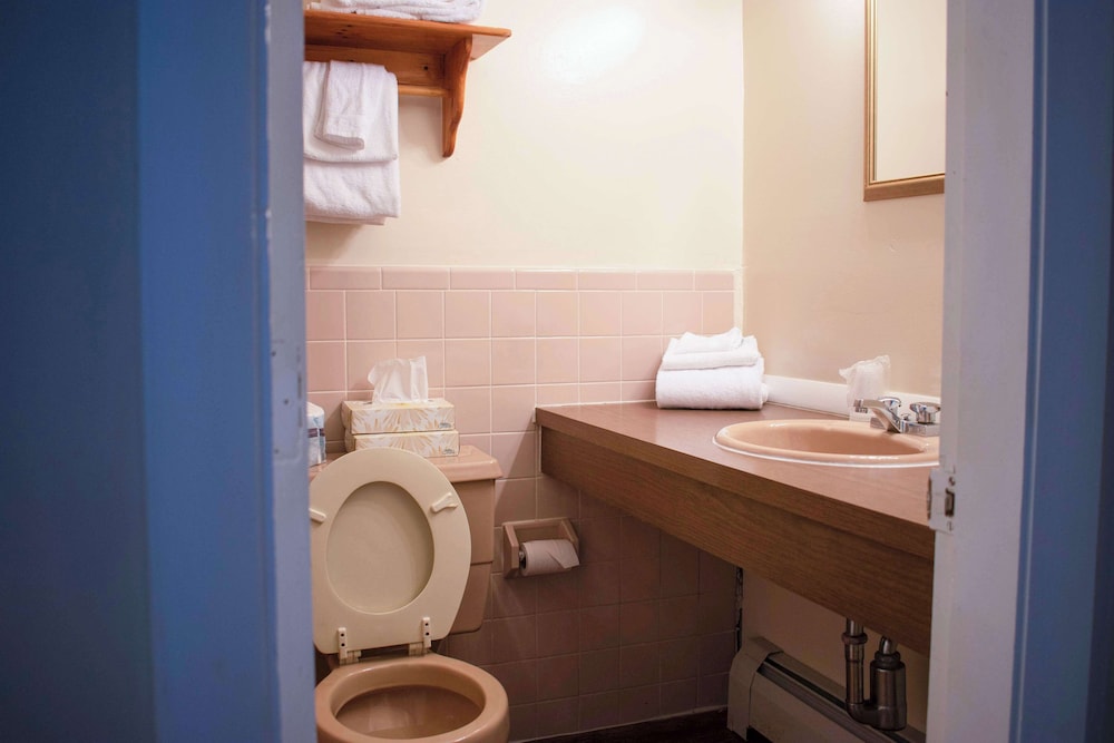 Ocean House Hotel & Motel - photo 119