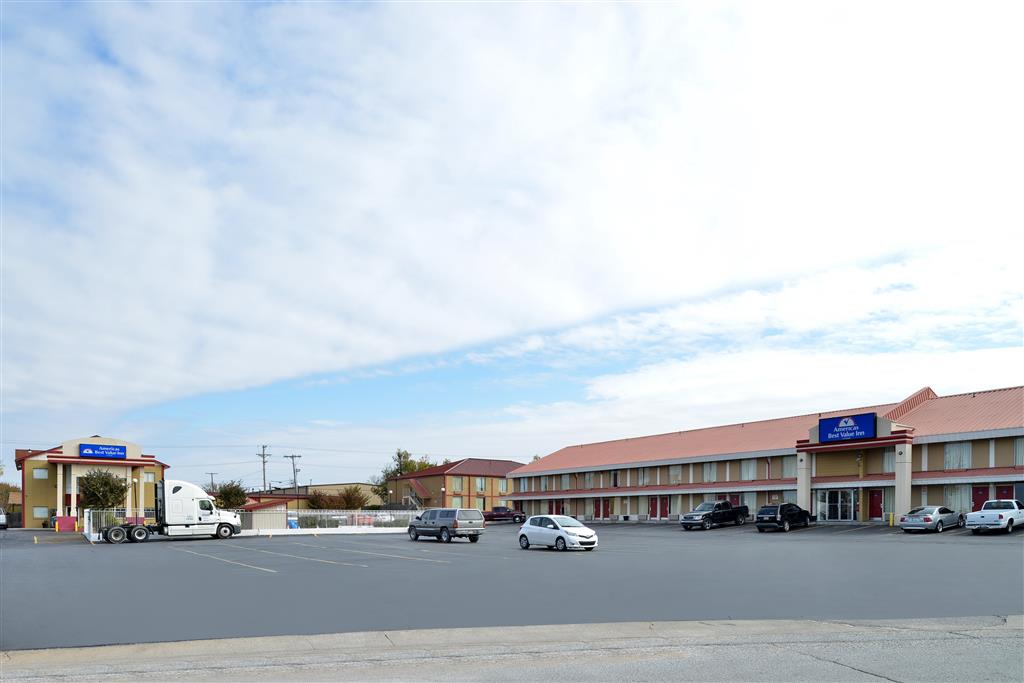 Americas Best Value Inn Tulsa at I 44 - photo 7