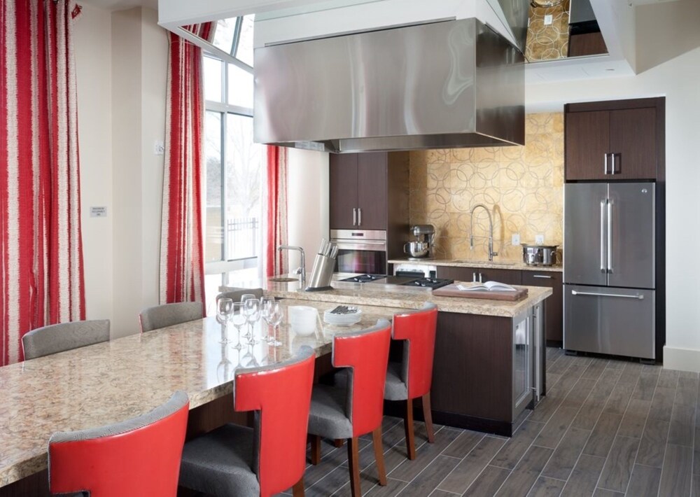 Global Luxury Suites At Hidden Creek - photo 43