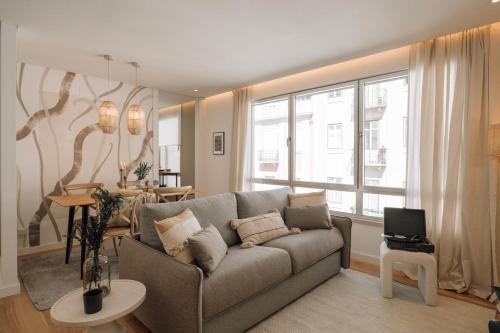 Tarquinia 1 bedroom and parking in Alvalade — 4-Star Luxury Hotel in Lisbon, Portugal