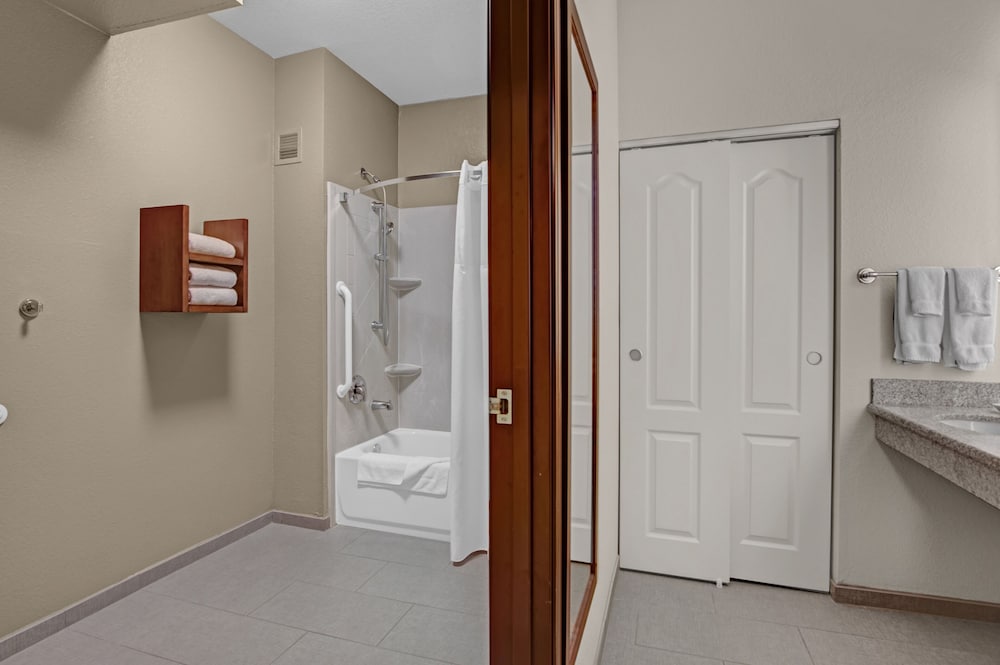 Staybridge Suites Salt Lake West Valley City by IHG - photo 54