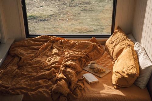 Tiny Rosie - carbon neutral hotel in Unknown City