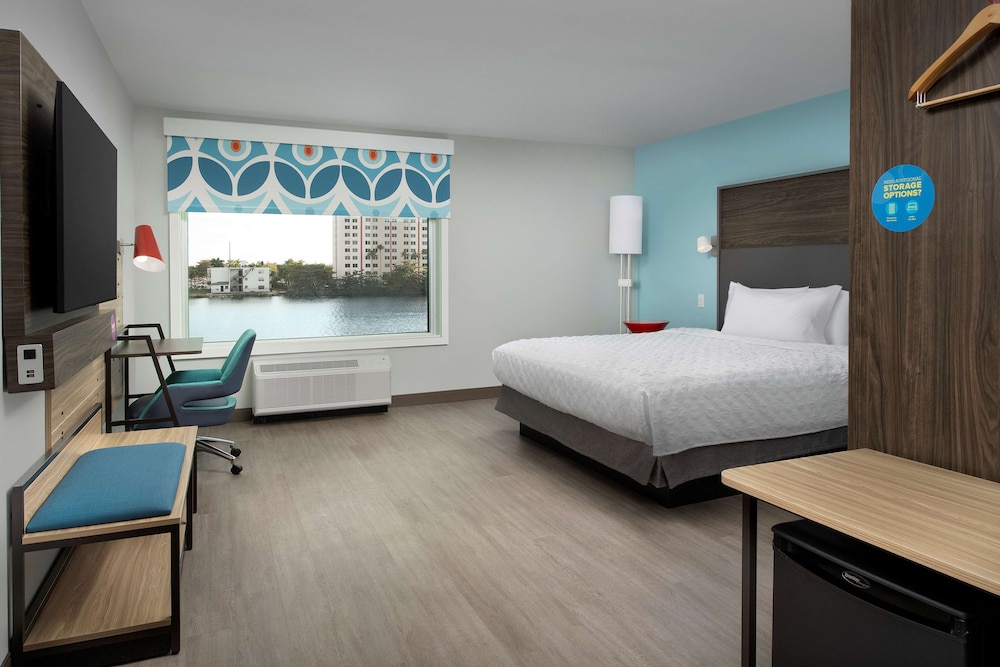 TRU by Hilton Miami Airport South Blue Lagoon FL - photo 8