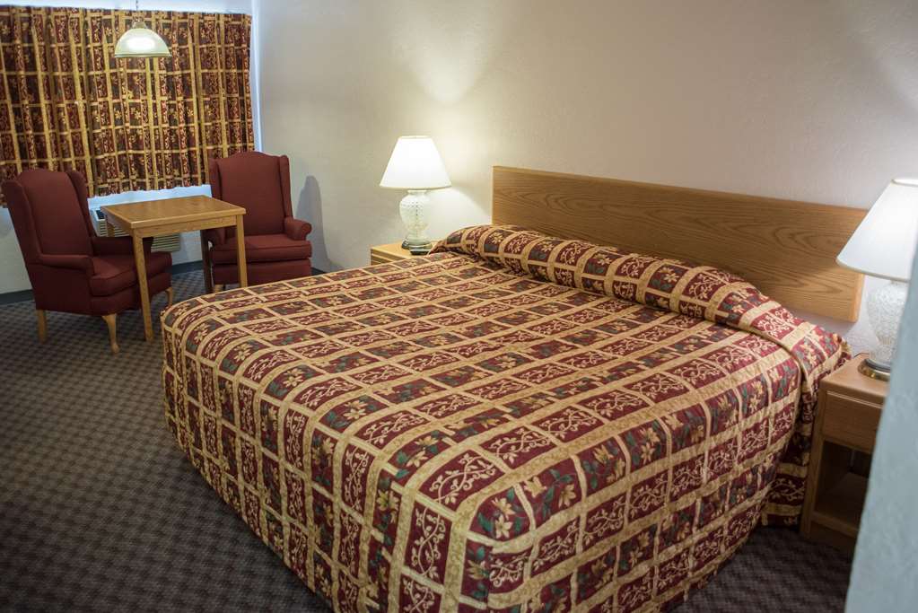 Motel 8 Rock Springs - photo 13