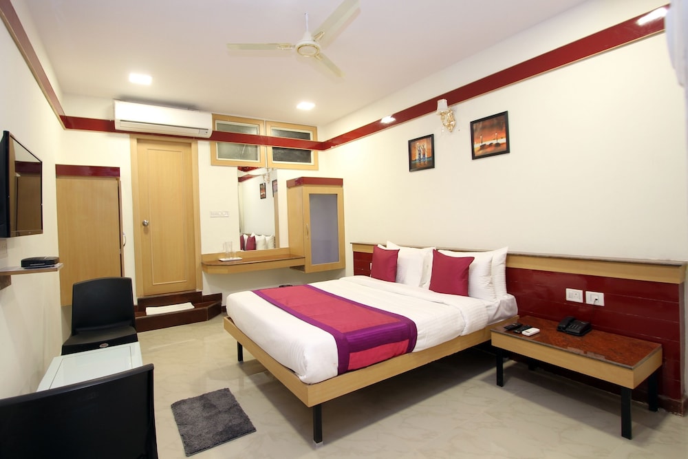 Oyo 4645 Span Suites - last minute hotel in Bengaluru