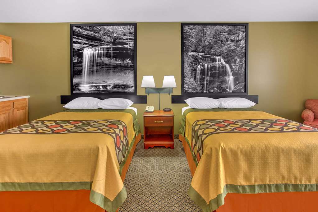 Super 8 by Wyndham Galva - photo 22