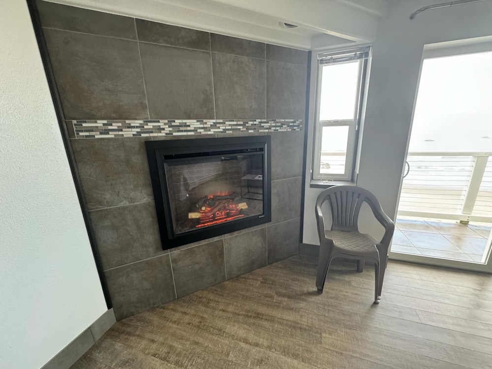 Sunset Oceanfront Lodging - photo 108