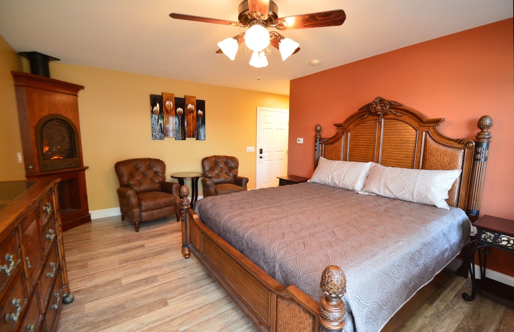 Waters Edge B&B Resort — Geneva — photo 4