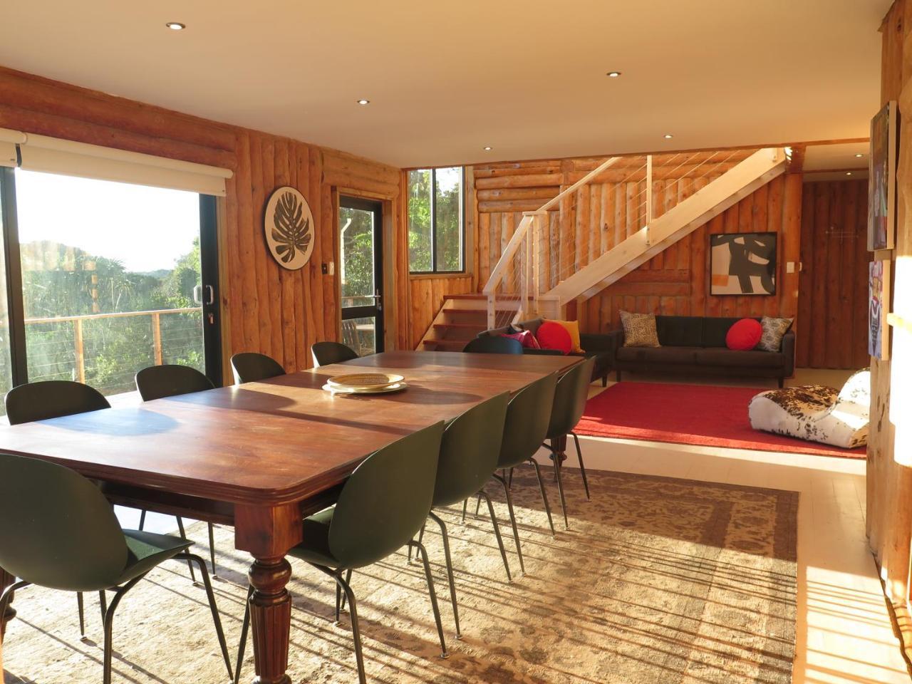 Knysna Log Home Brenton on Lake — 4-Star Luxury Hotel in Knysna, South Africa