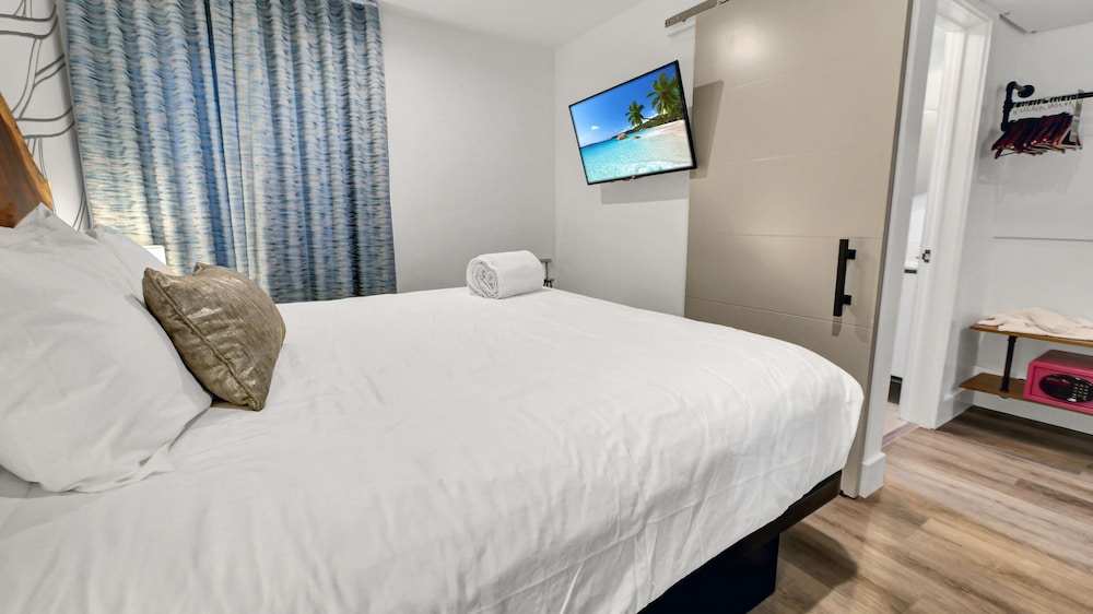 The Saint Hotel - photo 24