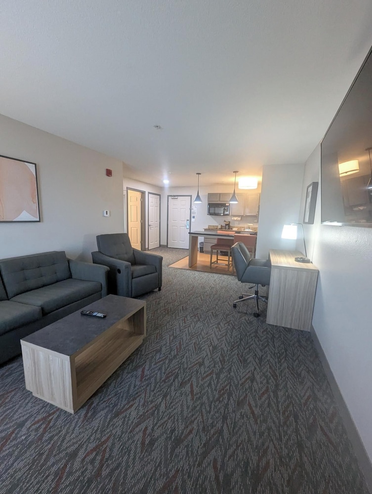 Candlewood Suites Loveland by IHG - photo 24