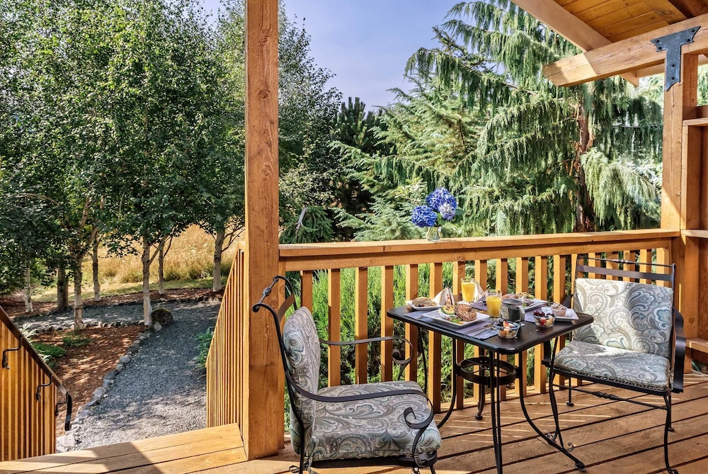 Carson Ridge Luxury Cabins - photo 16