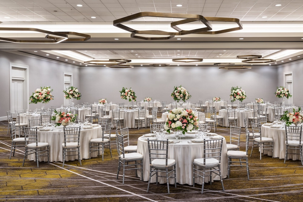 Dallas Ft. Worth Marriott Hotel & Golf Club Champions Circle - photo 3