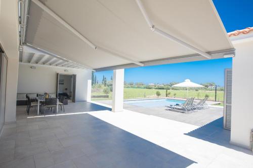 Leda Villa