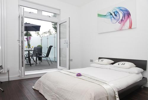 Holiday Lets London 3 — 4-Star Luxury Hotel in London, United Kingdom