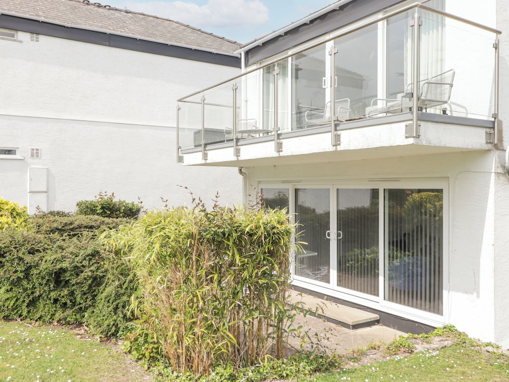21 Coedrath Park — 4-Star Luxury Hotel in Saundersfoot, United Kingdom