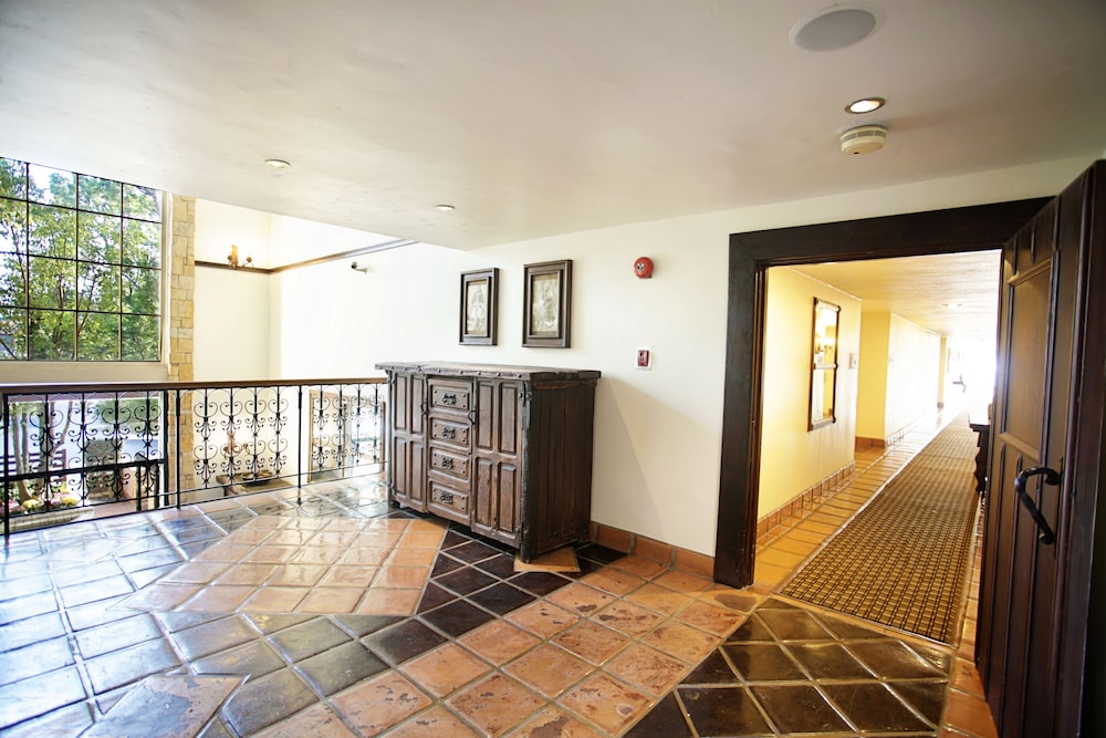 Hotel Pepper Tree Boutique Kitchen Studios Anaheim - photo 45