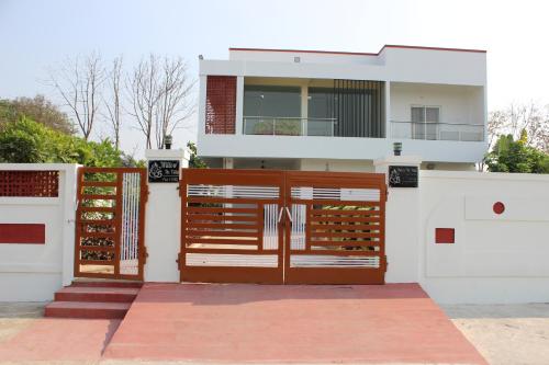 Willow the Villa — 5-Star Luxury Hotel in Hyderabad, India