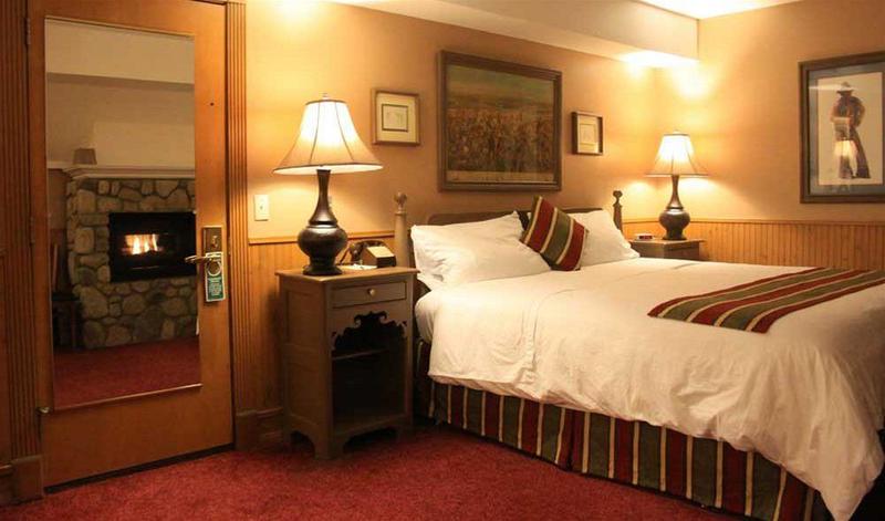Saddleback Inn at Lake Arrowhead - photo 25