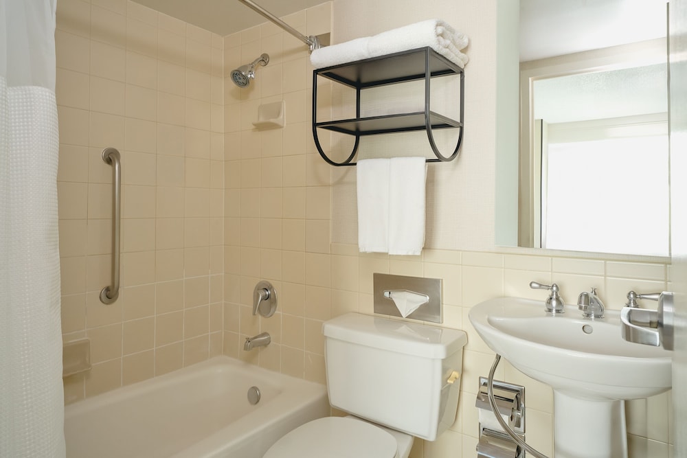 Hotel Rendale Washington DC - photo 18