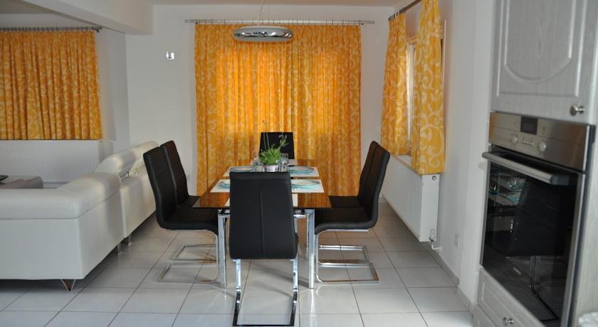 Poros 2 Villa