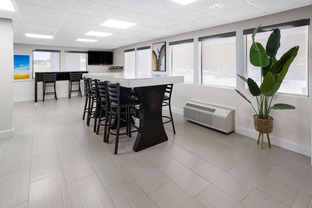 Days Inn by Wyndham Acworth - photo 8