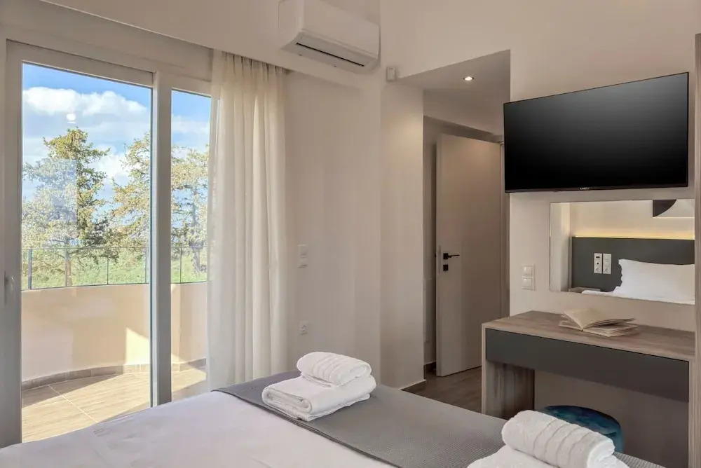 AeNaos Luxury Villa — 4-Star Luxury Hotel in Chania, Greece