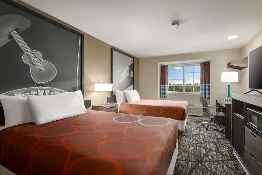 Super 8 by Wyndham San Antonio Airport North - photo 21